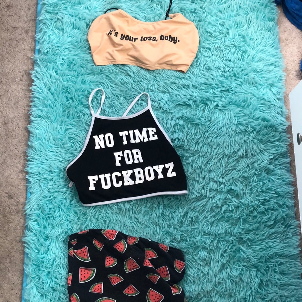 Crop tops